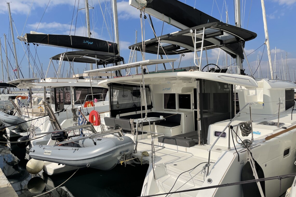 Helpful Information Lagoon 450F
